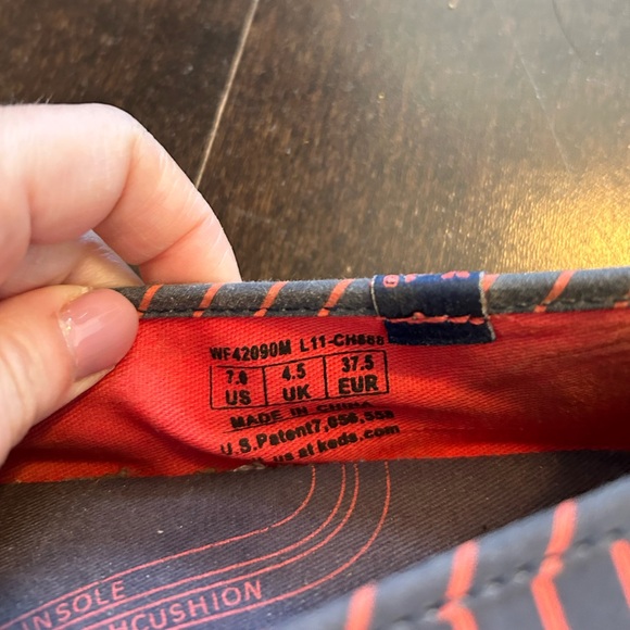 KEDS women’s slip-on espadrilles, very good condition, blue & red, women size 7 - Picture 3 of 3